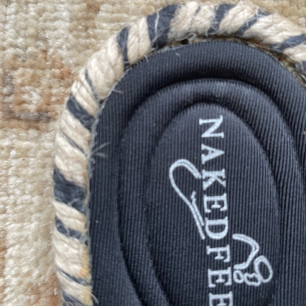 Naked Feet Pool Slides, Size 6 - Picture 5 of 12